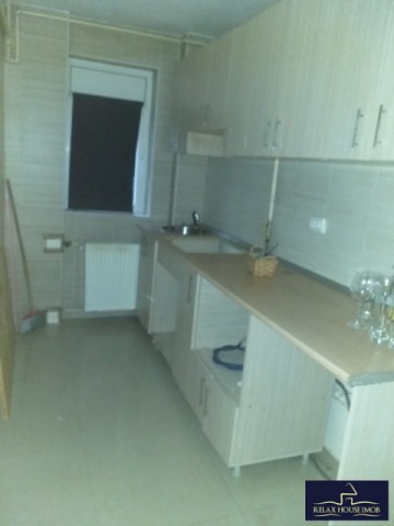 vanzare-apartament-3-camere-confort-2-semidecomandat-la-cheie-in-ploiesti-zona-vest-baraolt-11